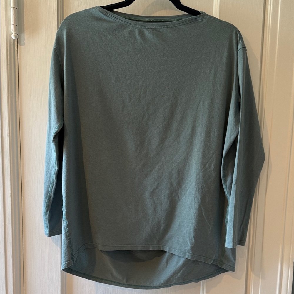 lululemon Women’s long sleeve tee